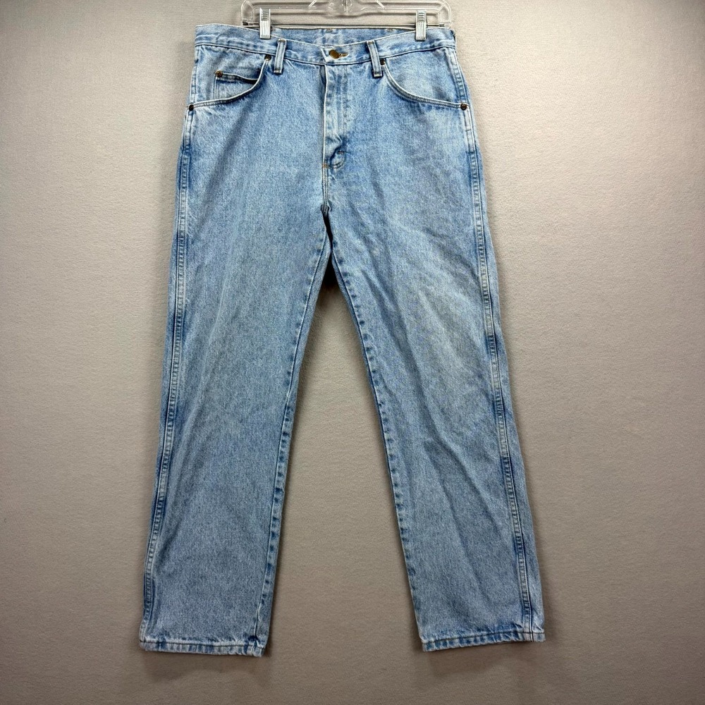 Wrangler Men’s Slim Straight Jeans - Light Blue Wash size 34 x 30